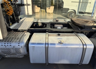 Cabeza tractora IVECO AS440S49TP S-WAY 
 
- AUTOMATICO
- INTARDER
- CLIMATIZADOR
- DOBLE DEPOSITO
- NEVERA


VEHICULO EN PERFECTO ESTADO