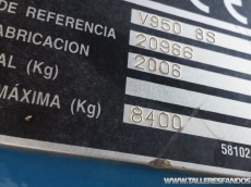 Cabeza tractora IVECO, 6x4, AD380T41, solo 16.180km, Euro 5, fabricada 2008, manual, incorpora Grua Amco Veba 950 8s año 2006, con cabrestante, 4 estabilizadores, legaliza para llevar caja sobre quinta rueda.