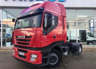 Tractor head IVECO AS440S42TP automatic with retarder, year 2011, with 851.942km.