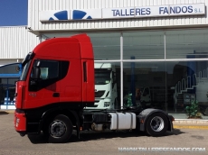 Tractor head IVECO AS440S42TP, automatic with retarder, year 2011, with 497.200km.