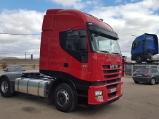 Tractor head IVECO AS440S42TP, automatic with retarder, year 2012, with 611.244km.