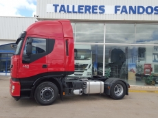 Tractor head IVECO AS440S42TP, automatic with retarder, year 2012, with 611.244km.
