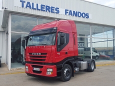 Cabeza tractora IVECO AS440S42TP, con motor ecostralis, automática con intarder, del año 2012, con 495.183km, con 12 meses de garantía de cadena cinemática.