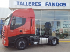 Tractor head IVECO AS440S42TP, automatic with retarder, year 2012, with 507.812km.