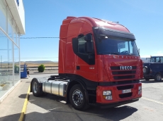 Tractor head IVECO AS440S42TP, automatic with retarder, year 2012, with 501.939km.