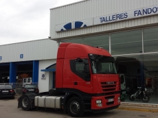 Tractor head IVECO AS440S42TP, automatic with retarder, year 2011, with 486.377km.
