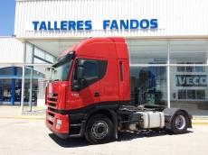 Tractor head IVECO AS440S42TP, automatic with retarder, year 2011, with 360.672km.