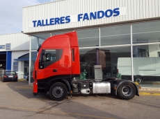 Tractor head IVECO AS440S42TP, Hi Way, automatic with retarder, year 2014, with 495.602km.