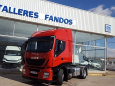 Tractor head IVECO AS440S42TP, Hi Way, automatic with retarder, year 2014, with 329.948km.