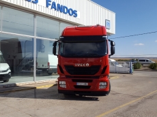 Cabeza tractora IVECO AS440S42TP, Hi Way, automática con intarder, del año 2014, con 329.948km, con 12 meses de garantía de cadena cinemática.