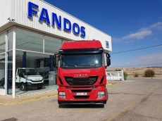 Cabeza tractora IVECO AS440S42TP, Hi Way, automática con intarder, del año 2014, con 448.366km, con 12 meses de garantía de cadena cinemática.