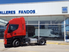 Tractor head IVECO AS440S42TP, Hi Way, automatic with retarder, year 2013, with 480.419km.