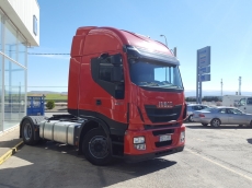Tractor head IVECO AS440S42TP, Hi Way, automatic with retarder, year 2013, with 535.524km.