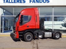 Tractor head IVECO AS440S42TP, Hi Way, automatic with retarder, year 2013, with 381.229km.