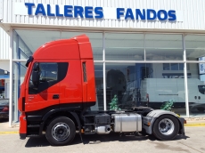 Tractor head IVECO AS440S42TP, Hi Way, automatic with retarder, year 2013, with 279.398km.