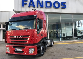 Tractor head IVECO AS440S42TP, automatic with retarder, year 2010, with 814.217km.