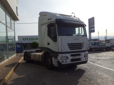 Tractor head IVECO STRALIS AS440S43TP, automatic with intarder, 1.426.089km, year 2005.