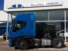 Tractor head IVECO AS440S45TP, automatic with retarder, year 2011, with 411.344km.