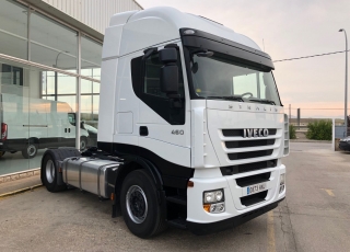 Tractor head IVECO AS440S46TP automatic with retarder, year 2013, only 435.594km.