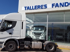 Tractor head IVECO AS440S46TP, automatic with retarder, year 2012, with 388.008km.