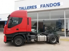Tractor head IVECO AS440S46TP, automatic with retarder, year 2012, with 286.611km.