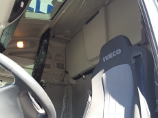 Tractor head IVECO AS440S46TP, automatic with retarder, year 2012, with 490.082km.