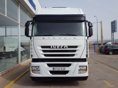 Tractor head IVECO AS440S46TP, automatic with retarder, year 2012, with 465.532km.