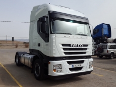 Cabeza tractora IVECO AS440S46TP, automática con intarder, del año 2012, con 465.532km, con 12 meses de garantía de cadena cinemática.