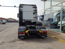 Tractor head IVECO AS440S46TP, automatic with retarder, year 2012, with 465.532km.