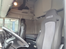 Cabeza tractora IVECO AS440S46TP, automática con intarder, del año 2012, con 431.704km, con 12 meses de garantía de cadena cinemática.
