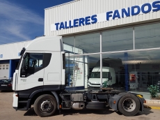 Tractor head IVECO AS440S46TP, automatic with retarder, year 2011, with 427.370km.