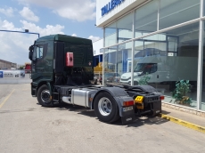 Tractor head IVECO AS440S46TP, automatic with retarder, year 2012, with 396.832km.