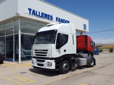 Tractor head IVECO AS440S46TP, automatic with retarder, year 2012, with 441.970km.