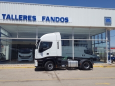Tractor head IVECO AS440S46TP, automatic with retarder, year 2012, with 462.403km.