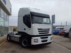 Tractor head IVECO AS440S46TP, automatic with retarder, year 2012, with 451.531km.