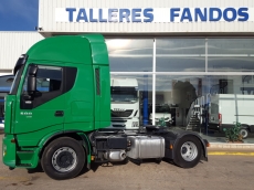 Tractor head IVECO AS440S50TP, automatic with retarder, year 2012, with 447.043km. Complete ADR.