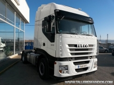 Tractor head IVECO AS440S50TP automatic with retarder, year 2010, only 387.845km.