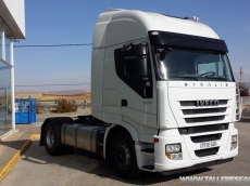Tractor head IVECO AS440S50TP automatic with retarder, year 2010, only 431.319km.