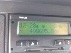Cabeza tractora IVECO AS440S50TP automática, del año 2010, solo 408.695km, en muy buenas condiciones, con 12 meses de garantía de cadena cinemática.