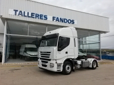 Cabeza tractora IVECO AS440S50TP automática, del año 2011, 512.850km, en muy buenas condiciones, con 12 meses de garantía de cadena cinemática.