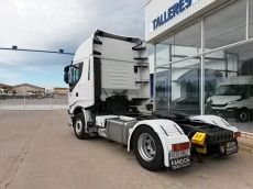 Cabeza tractora IVECO AS440S50TP automática, del año 2011, 512.850km, en muy buenas condiciones, con 12 meses de garantía de cadena cinemática.