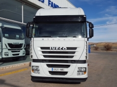 Tractor head IVECO AS440S50TP automatic with retarder, year 2012, only 352.710km.