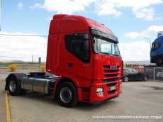 Tractor head IVECO AS440S50TP automatic, year 2010, only 447.616km.