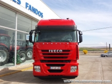 Cabeza tractora IVECO AS440S50TP automática, del año 2010, solo 477.671km, en muy buenas condiciones, con 12 meses de garantía de cadena cinemática.