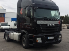 Tractor head IVECO AS440S50TP, automatic with retarder, year 2011, with 268.123km.