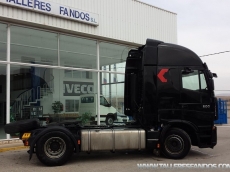 Cabeza tractora IVECO AS440S50TP, automática con intarder, del año 2011, con 320.611km, con 12 meses de garantía de cadena cinemática.