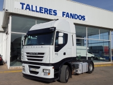 Cabeza tractora IVECO AS440S50TP, automática con intarder, del año 2010, con 782.566km, en muy buen estado.