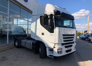 Tractor head IVECO STRALIS AS440S50TP, automatic, 1.078.361km, year 2009.