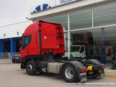 Tractor head IVECO AS440S50TP automatic with retarder, year 2010, only 378.632km.