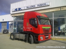 Tractor unit IVECO AS440S50TP, automatic with retarder, Euro 5, year 2010. Only 334.750km